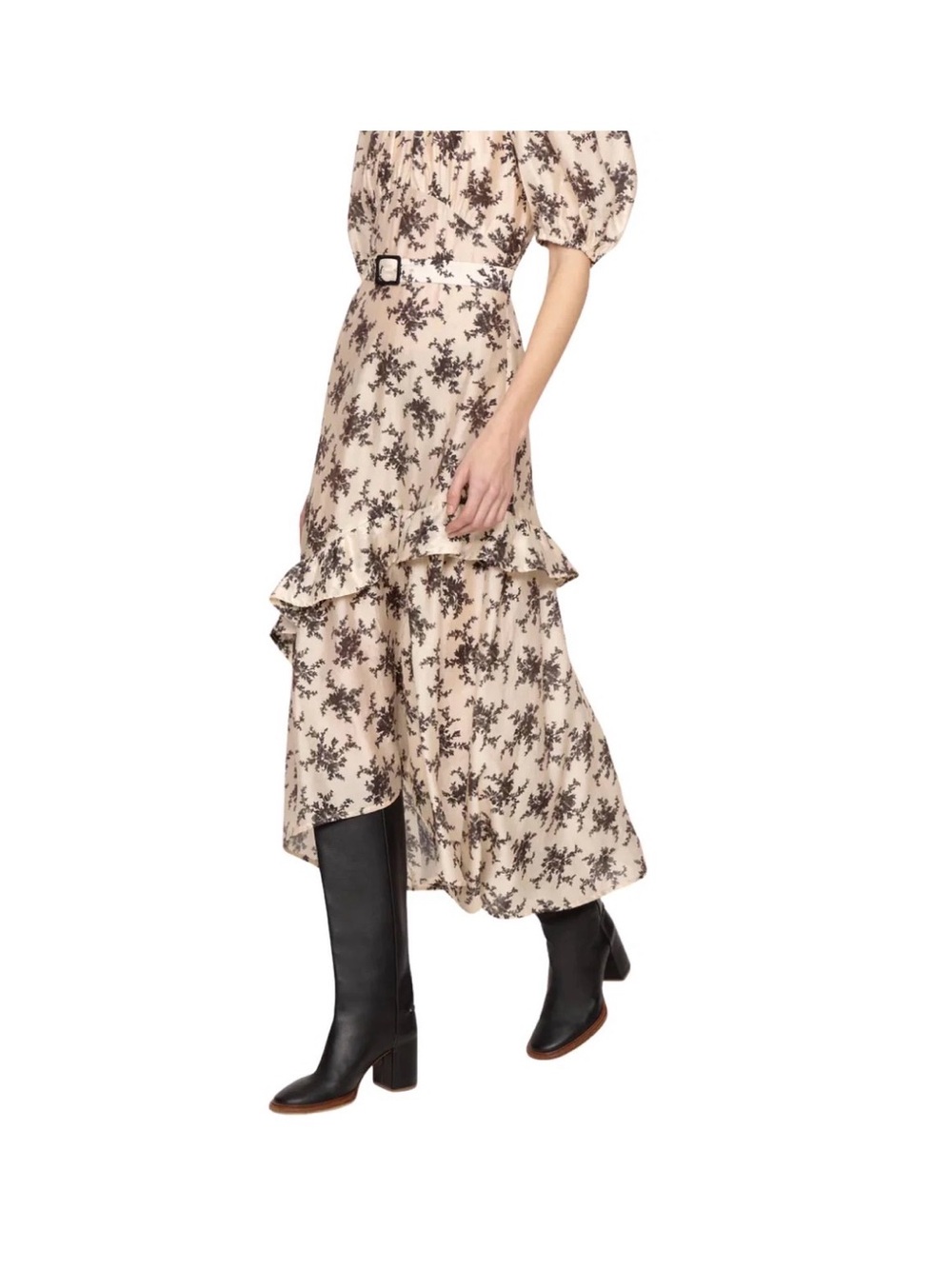 See By Chloe Joan Short Sleeve Maxi Dress with Black Floral Print - Picture 9 of 16